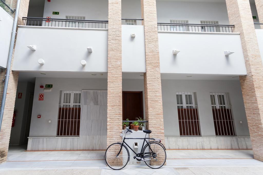 Ohliving Maestranza Apartment Севиля Екстериор снимка