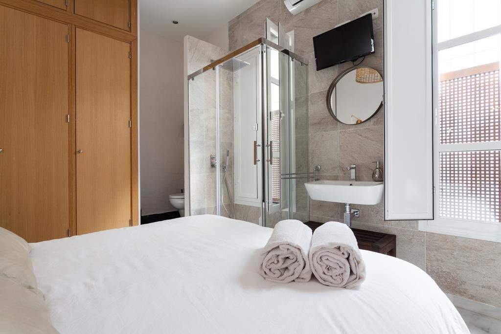 Ohliving Maestranza Apartment Севиля Екстериор снимка